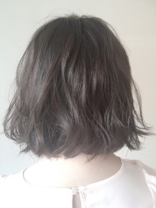 透明感のあるカラー